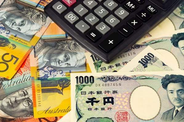 forex-australia-and-japanese-currency-pair-with-calculator-4780678_Large.jpg
